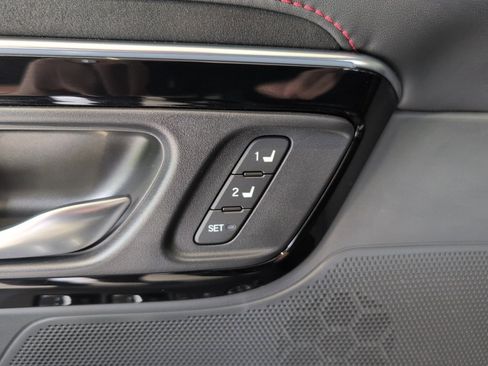 Certified 2025 Acura ADX A-Spec image 9