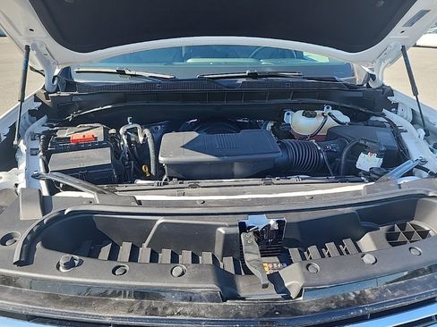 Used 2025 Chevrolet Tahoe LT image 19