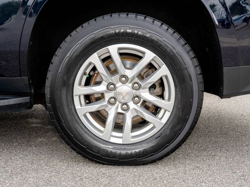 Used 2022 Chevrolet Tahoe LT AWD/4WD image 32