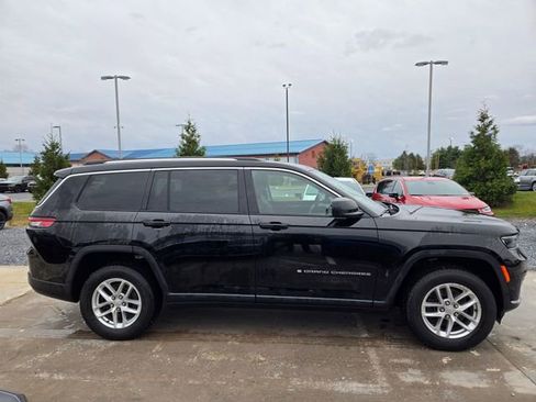 Certified 2022 Jeep Grand Cherokee L Laredo w/ Luxury Tech Group I AWD/4WD image 15