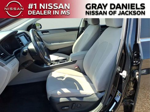 Used 2019 Hyundai Sonata SEL FWD image 23