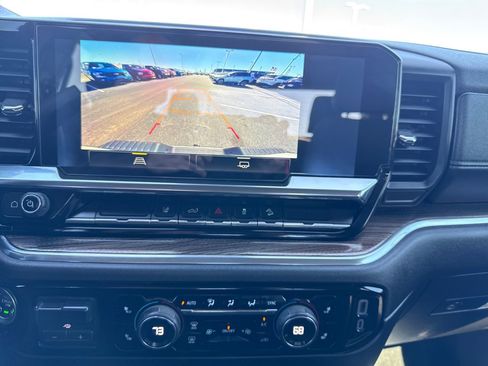 Used 2024 Chevrolet Silverado 3500 LT w/ Convenience Package image 20