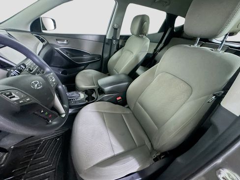 Used 2018 Hyundai Santa Fe Sport w/ 2.4L Value Package 02 FWD image 13