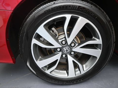 Used 2024 Honda Odyssey Touring image 44