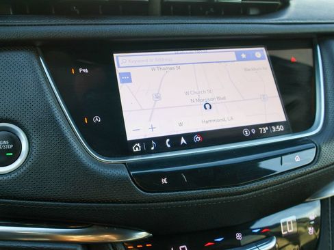 Used 2023 Cadillac XT5 Premium Luxury AWD/4WD image 3
