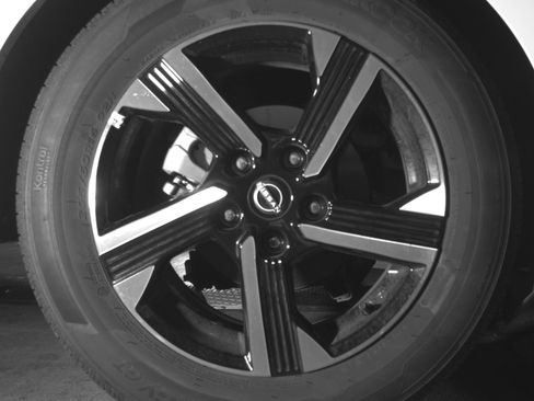 Used 2025 Nissan Sentra SV image 15