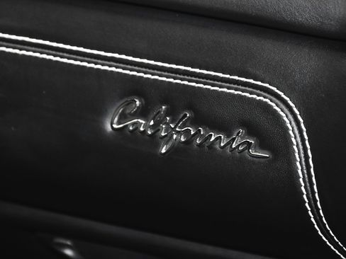 Used 2013 Ferrari California image 67