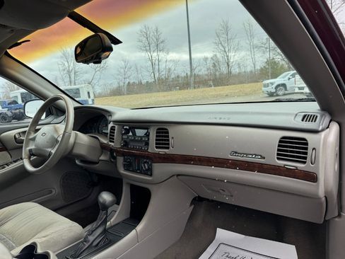 Used 2001 Chevrolet Impala LS image 18