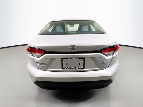 Used 2023 Toyota Corolla LE FWD image 6