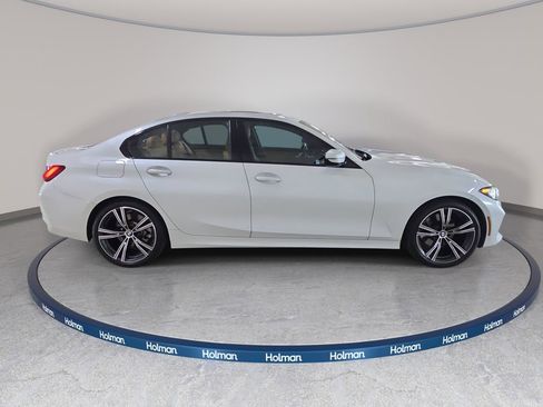 Used 2023 BMW 330i Sedan w/ Driving Assistance Package image 6