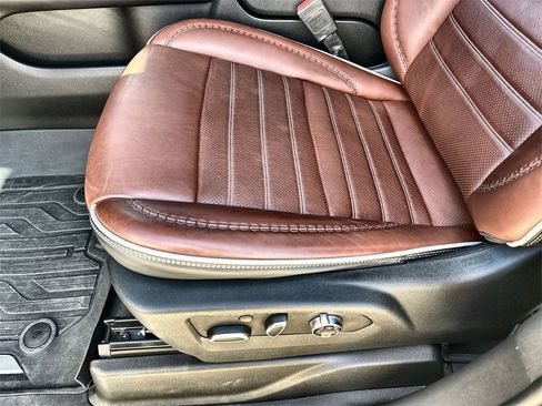 Used 2023 GMC Yukon Denali Ultimate image 25