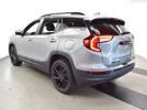 Used 2023 GMC Terrain SLE w/ Elevation Edition AWD/4WD image 5