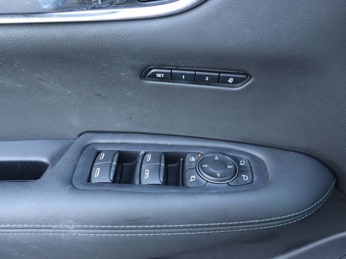 Used 2024 Cadillac XT6 Luxury w/ LPO, Floor Liner Package AWD/4WD image 29