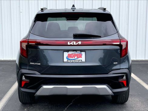 Used 2025 Kia Seltos S AWD/4WD image 4