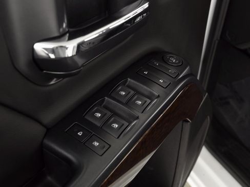 Used 2019 GMC Sierra 2500 SLE image 26