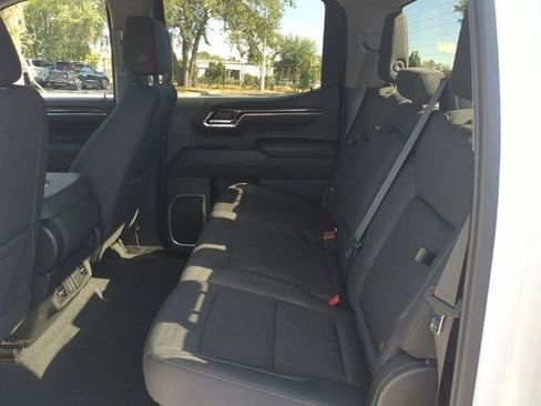 Used 2023 GMC Sierra 1500 Elevation image 14