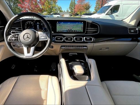 Used 2022 Mercedes-Benz GLE 350 4MATIC image 17