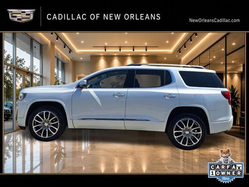Used 2023 GMC Acadia Denali w/ Denali Ultimate Package FWD image 6