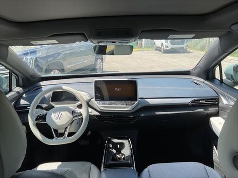 Used 2023 Volkswagen ID.4 Pro S Plus RWD image 21
