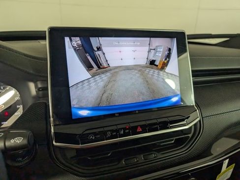 New 2025 Jeep Compass Latitude w/ Altitude Special Edition image 21