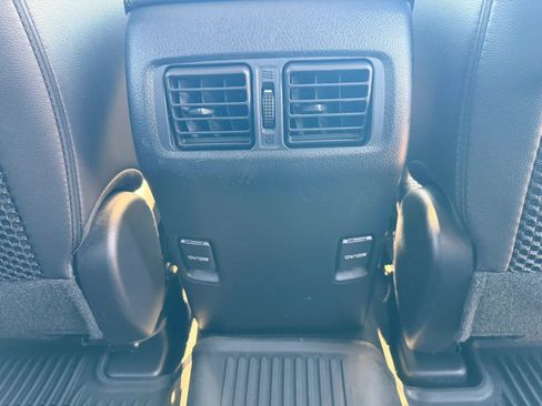 Used 2019 Toyota 4Runner SR5 Premium AWD/4WD image 16