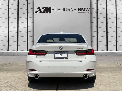 New 2026 BMW 330i Sedan w/ Premium Package RWD image 5