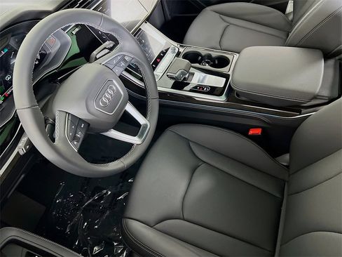 New 2026 Audi Q8 Premium Plus image 23