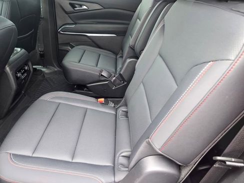 Used 2026 Chevrolet Traverse Z71 AWD/4WD image 11