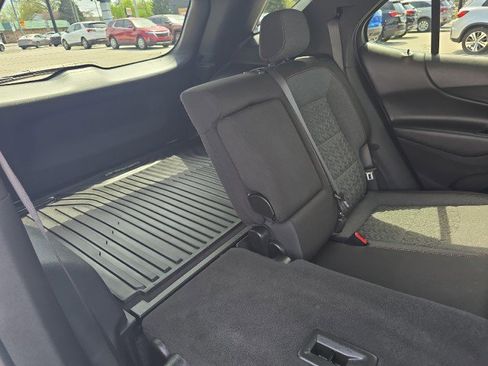 Used 2023 Chevrolet Equinox LT AWD/4WD image 44