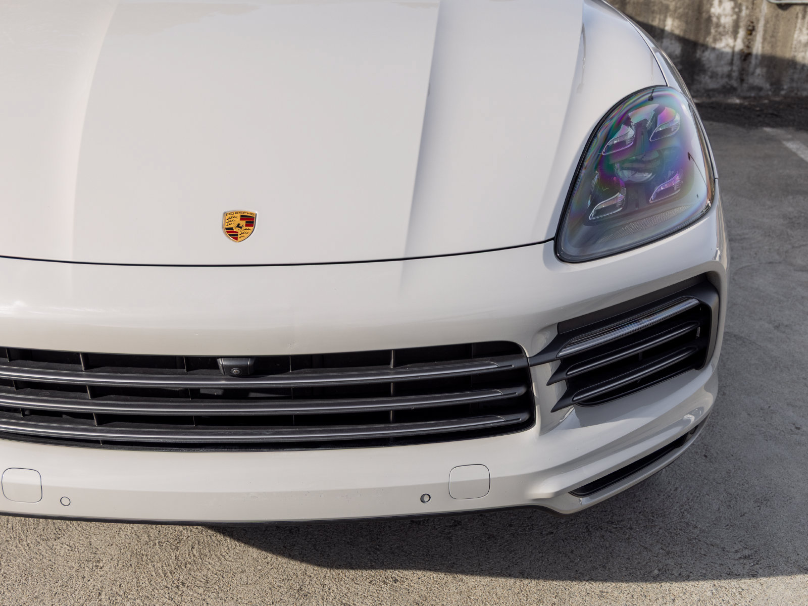 Certified 2022 Porsche Cayenne Platinum Edition AWD/4WD image 17