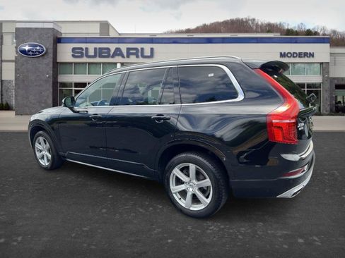 Used 2021 Volvo XC90 T5 Momentum w/ Climate Package FWD image 6