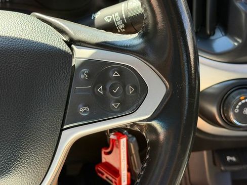 Used 2022 Chevrolet Colorado LT w/ Fleet Safety Package RWD image 16