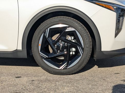 New 2025 Kia K4 EX image 13