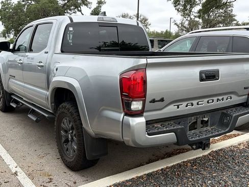 Used 2023 Toyota Tacoma SR5 w/ Technology Package AWD/4WD image 7