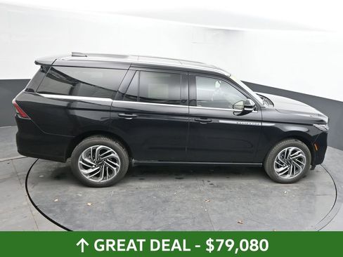 Used 2025 Lincoln Navigator Reserve AWD/4WD image 48