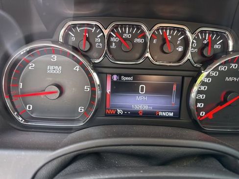 Used 2016 GMC Yukon SLT w/ Open Road Package AWD/4WD image 10