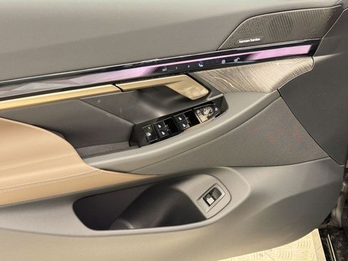 New 2027 BMW 530i xDrive AWD/4WD image 13