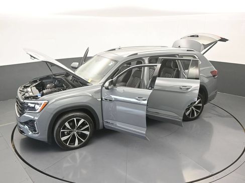 Used 2025 Volkswagen Atlas SEL Premium R-Line AWD/4WD image 59