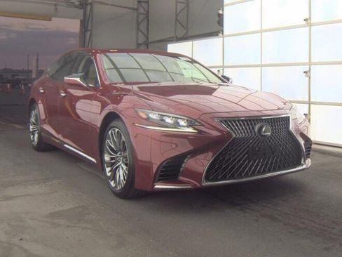 Used 2019 Lexus LS 500 AWD w/ Luxury Package image 3