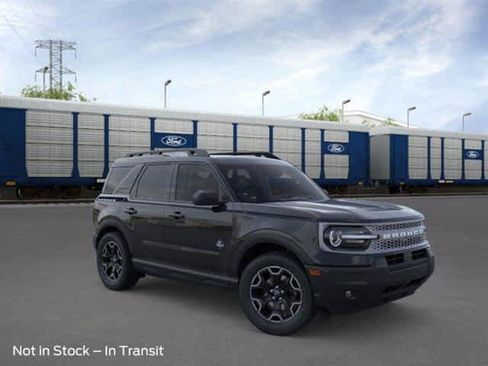 New 2025 Ford Bronco Sport Outer Banks w/ Topo Graphic Package image 7