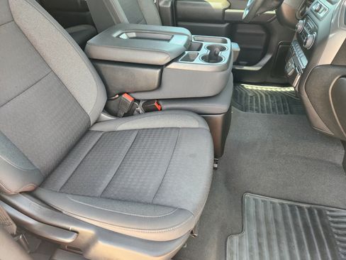 Used 2022 Chevrolet Silverado 1500 Custom AWD/4WD image 14