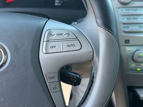 Used 2007 Toyota Camry XLE image 21