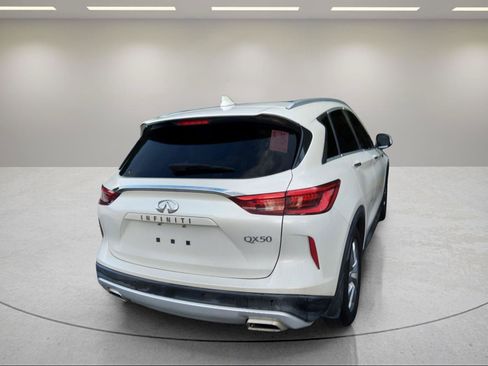 Used 2021 INFINITI QX50 Essential w/ Convenience Package FWD image 15