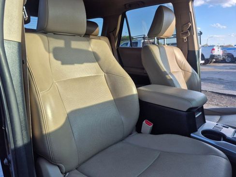 Used 2016 Toyota 4Runner Limited image 42