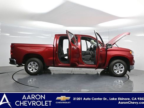 New 2024 Chevrolet Silverado 1500 LT w/ Convenience Package II RWD image 3