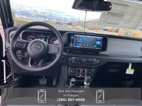 New 2026 Jeep Gladiator Sport image 17