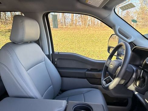 New 2026 Ford F550 4x4 Crew Cab image 15