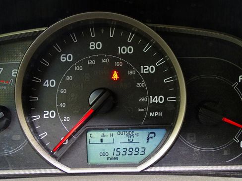 Used 2013 Toyota RAV4 LE image 21