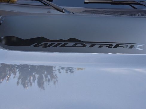 Used 2023 Ford Bronco Wildtrak image 50