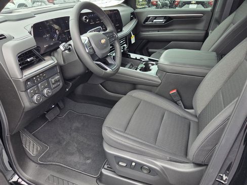 New 2026 Chevrolet Tahoe LS w/ LS Custom Edition AWD/4WD image 6